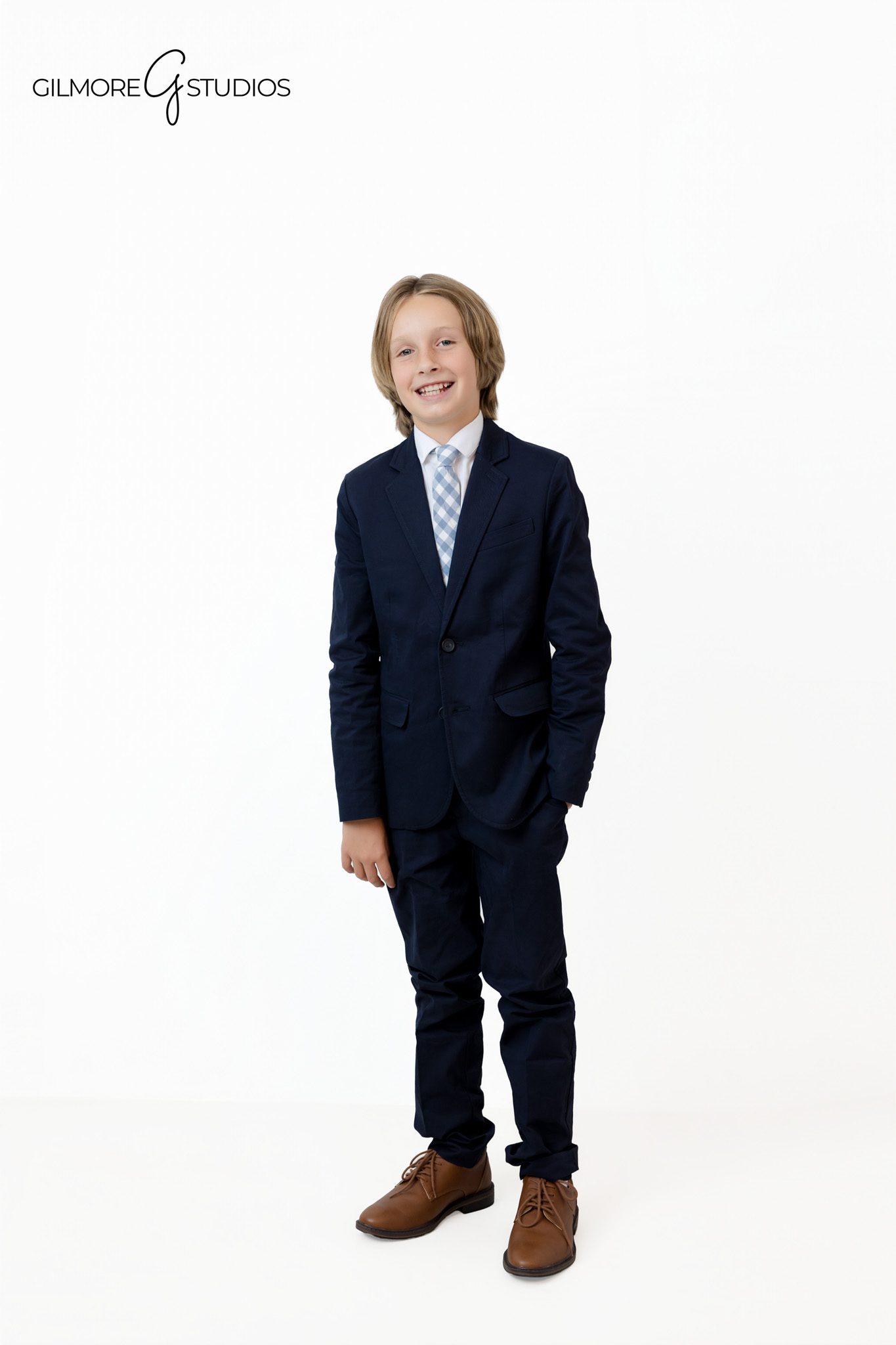 Classic Queen Creek family photo with formal posing and clean lighting
Family photos with older children before college and mission transitions