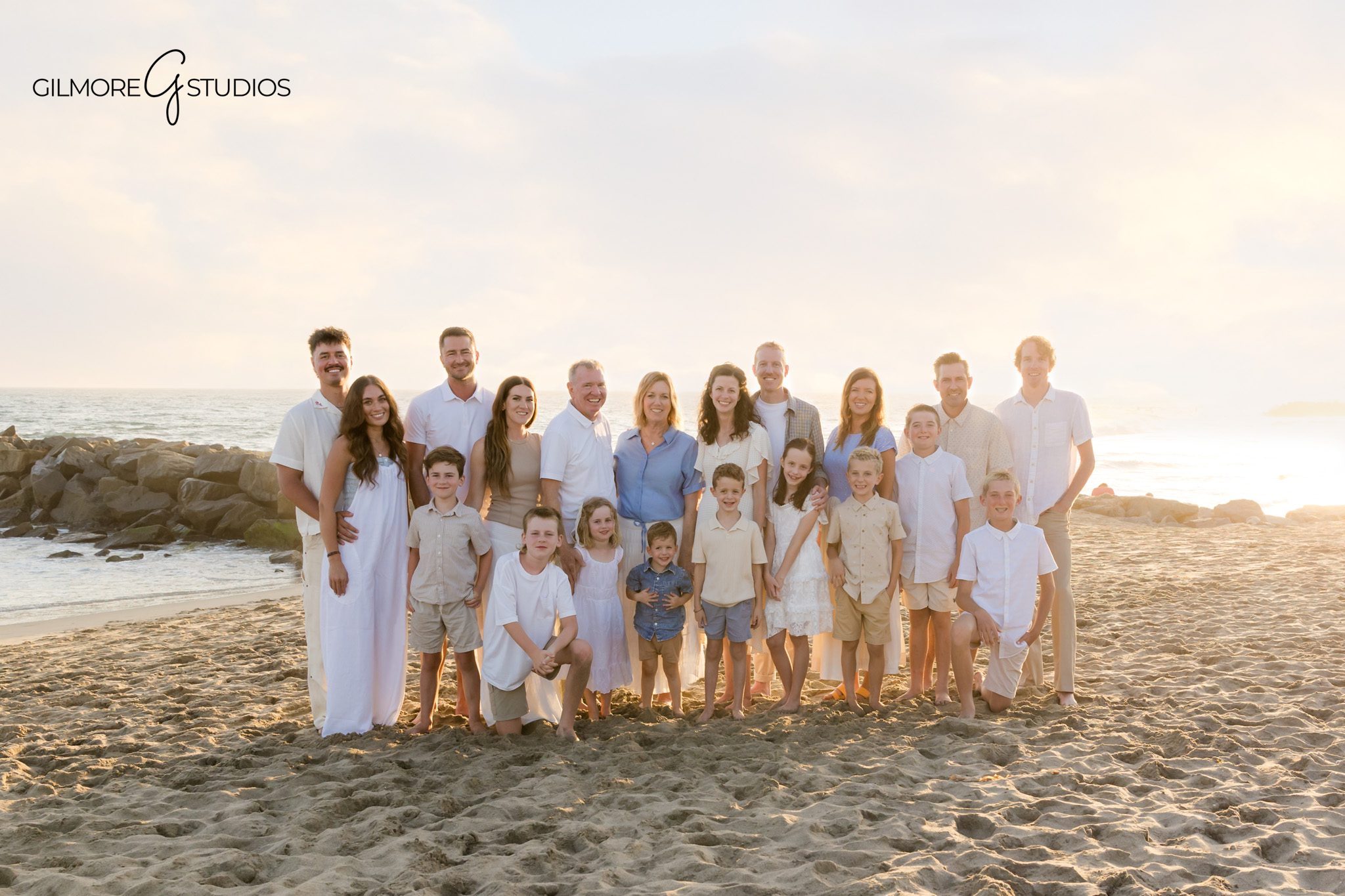 Newport Beach vacation photographer for extended family beach portraits
Extended family photos on the beach in Newport Beach at golden hour
