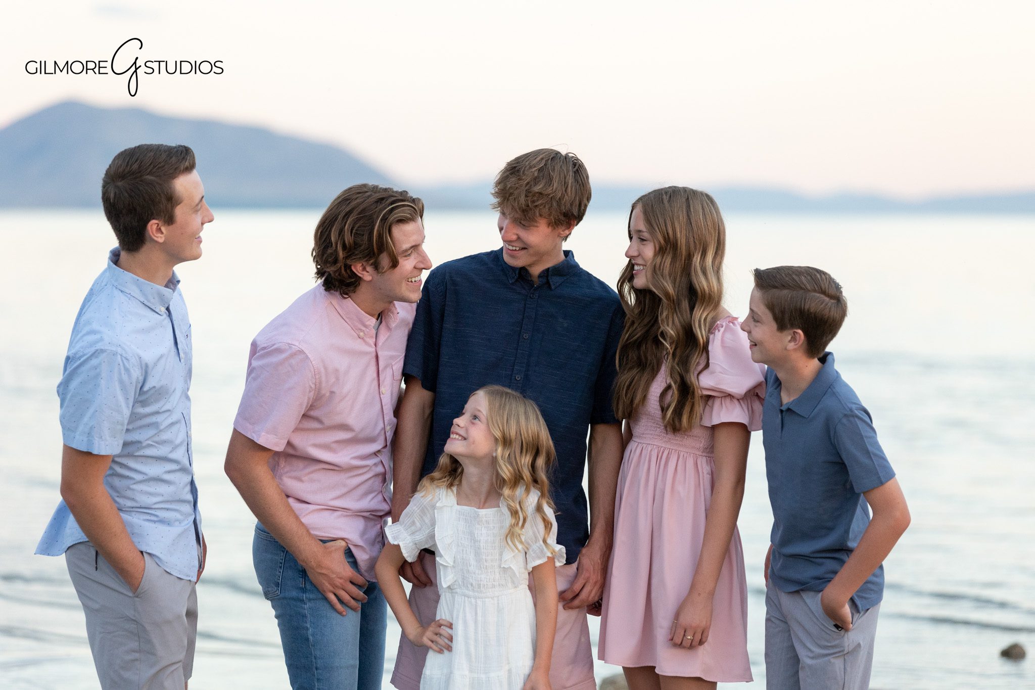 Family of nine smiling during Utah destination portrait session
Large family photo with dog during a destination session in Utah